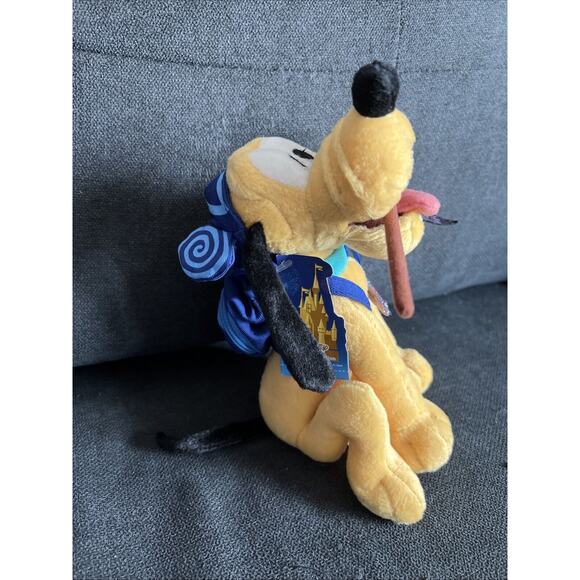 NWT Walt Disney World TOURIST PARK HOPPER PLUTO DOG 8" Plush Stuffed TOY 2004 - Picture 2 of 6
